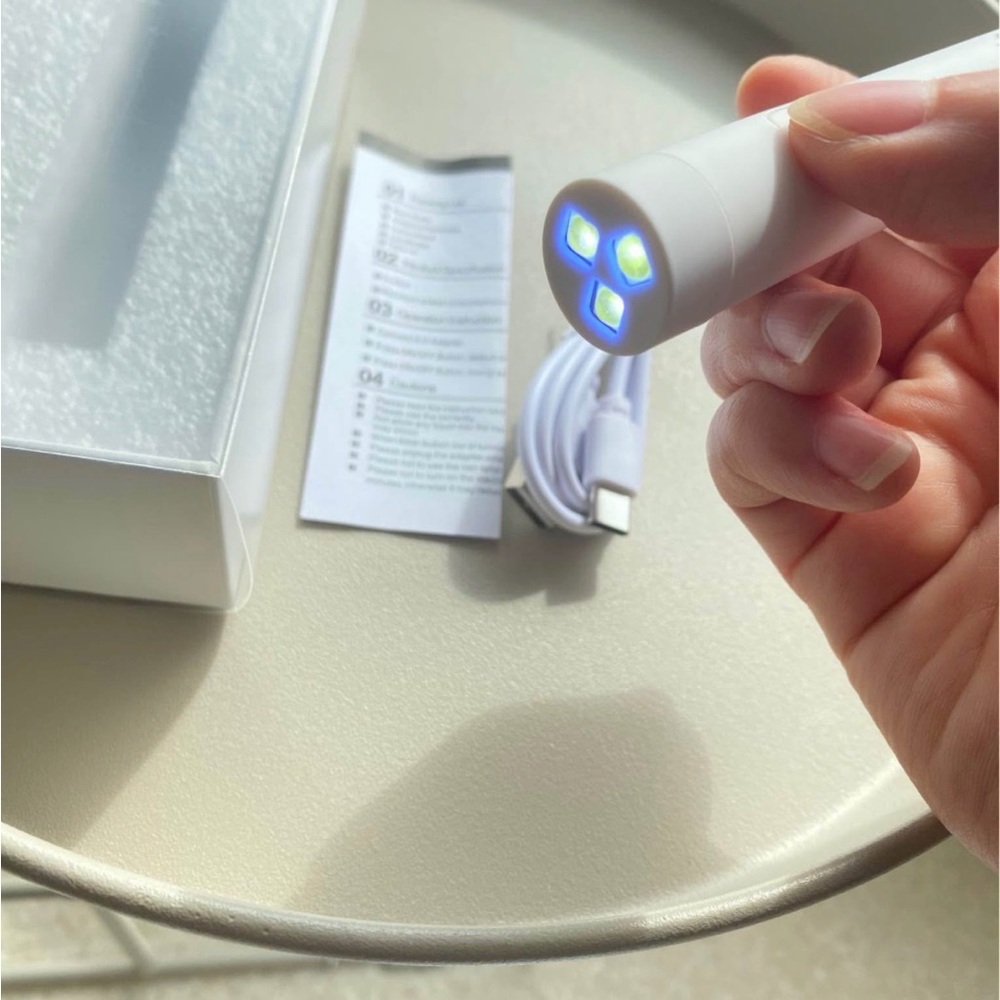 New - Mini UV LED Nail Lamp – Portable & Rechargeable - Picture 4 of 8